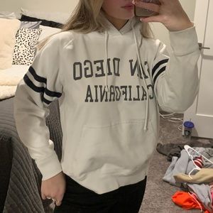 Brandy Melville sweatshirt